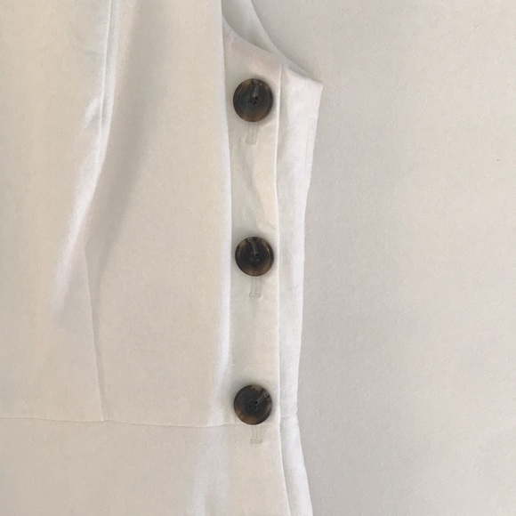 Ann Taylor - Picture 4 of 6